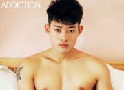 体育生小哥身材特棒屌也不小