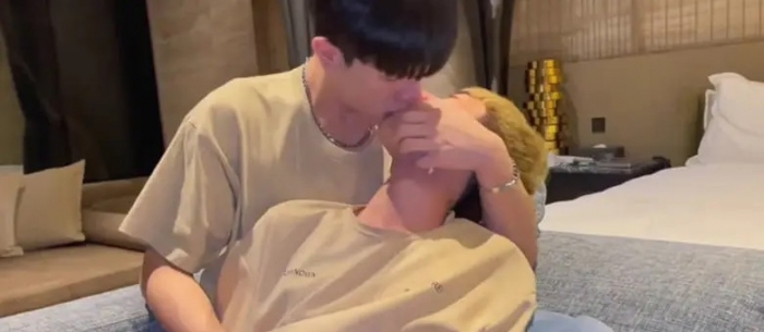 全见版 + | 特别的生日礼物