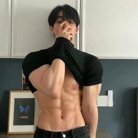 抖音网红：我勒个豆 专访写真 + 视频合集